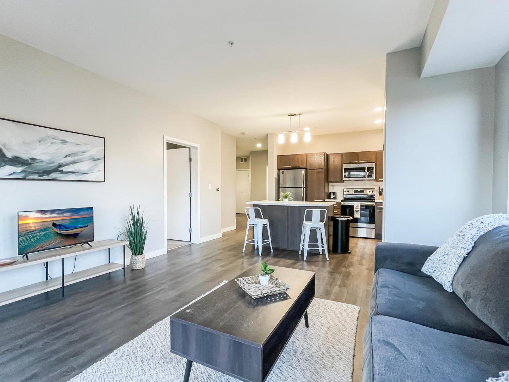 Large Downtown 2Br -Hot Tub-Downtown! Appartement Des Moines Buitenkant foto