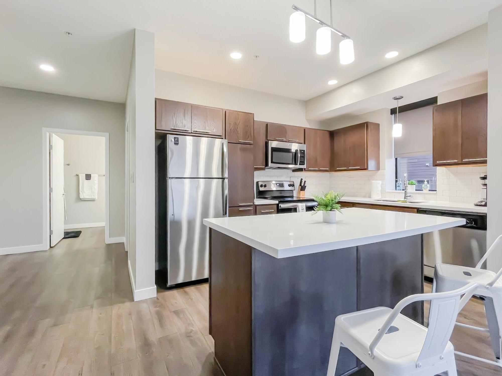Large Downtown 2Br -Hot Tub-Downtown! Appartement Des Moines Buitenkant foto